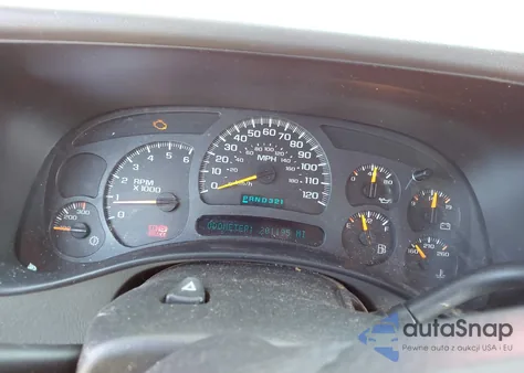 2004 Chevrolet Silverado 2500Hd Ls z USA, uszkodzony, nr VIN 1GCHC29U84E390382